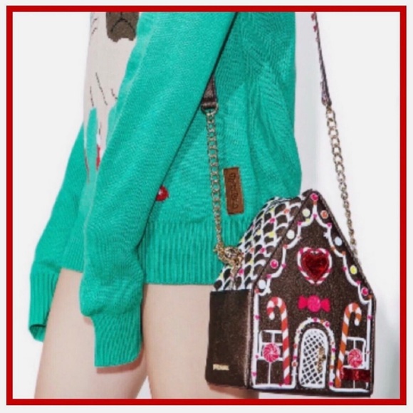 NWT Betsey Johnson Gingerbread House Crossbody - Picture 10 of 10